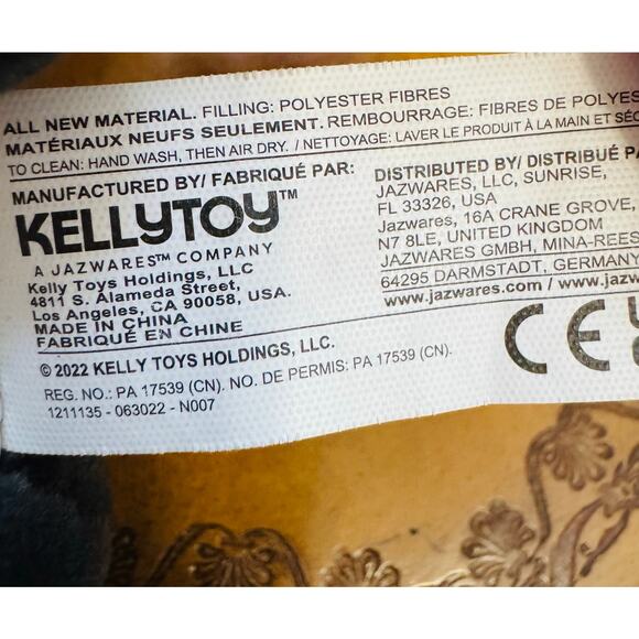 Kai the Black Orca Whale Squishmallows Stuffed 5" Plush Kellytoy NEW - Picture 6 of 6